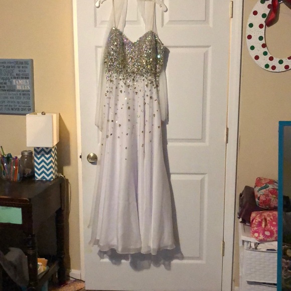 Prom Dress / Formal Dress - Picture 2 of 5